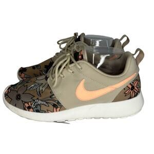 Nike Roshe One Tan/Orange Tropical Floral Print Shoes Womens Size 8 Coconut Boho